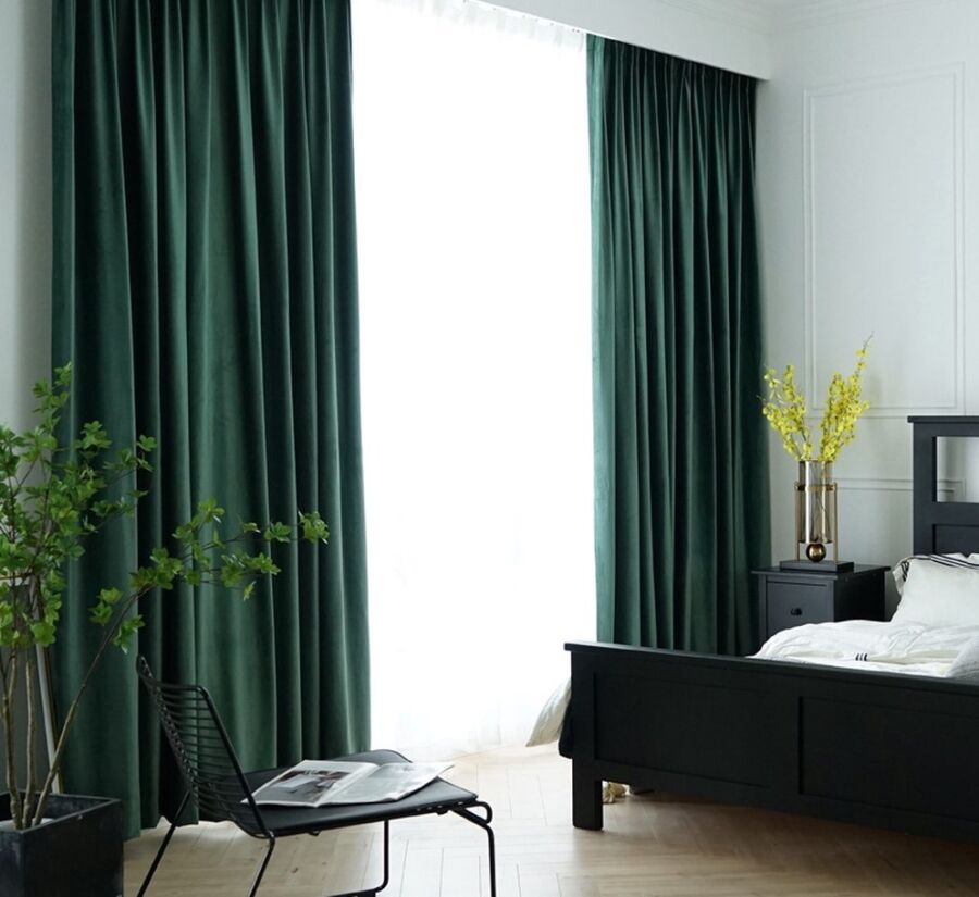 Фото плотные льняные шторы темно-зеленые